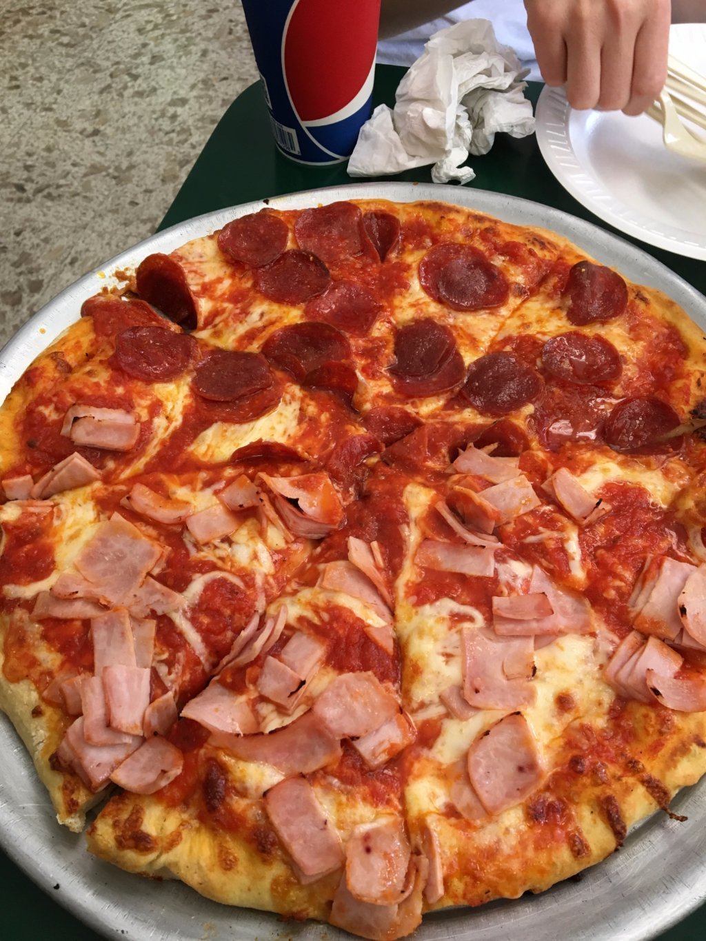 Tommy`s Pizza